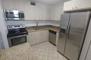 3660 NE 166th St, North Miami Beach, FL 33160 - Photo 26