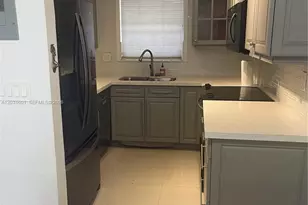 7505 SW 82nd St, Miami, FL 33143 - Photo 4
