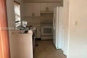 9136 NW 192nd Terrace, Hialeah, FL 33018 - Photo 4