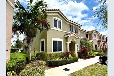 [Address not provided], Homestead, FL 33035 - Photo 2