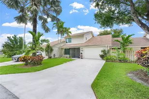11870 Donlin Dr, Wellington, FL 33414 - Photo 2