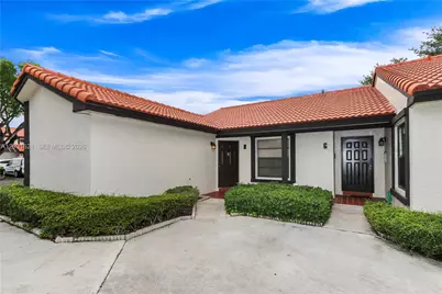 15240 SW 45th Ter #54-H, Miami, FL 33185 - Photo 2