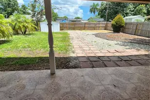 5653 Coconut Rd, West Palm Beach, FL 33413 - Photo 20