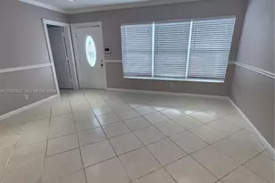5653 Coconut Rd, West Palm Beach, FL 33413 - Photo 4