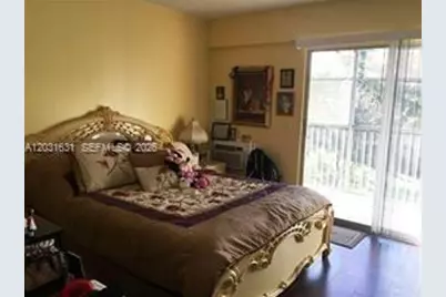 100 SW 132nd Way #307K, Pembroke Pines, FL 33027 - Photo 8