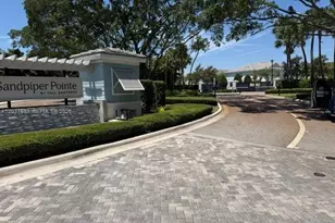 581 Sanderling Cir, Deerfield Beach, FL 33442 - Photo 2