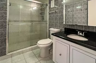 671 NE 195th St, Miami, FL 33179 - Photo 18