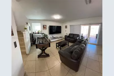 9206 SW 147th Ct, Miami, FL 33196 - Photo 6