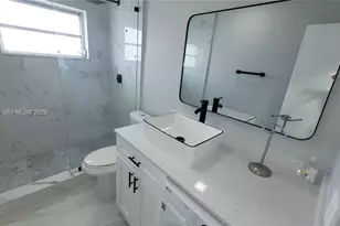 1150 Atlantic Shores Blvd, Hallandale Beach, FL 33009 - Photo 14
