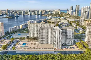 230 174th St, Sunny Isles Beach, FL 33160 - Photo 50