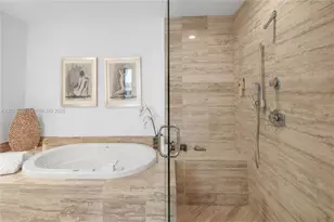 15811 Collins Ave, Sunny Isles Beach, FL 33160 - Photo 26