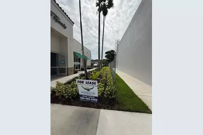 6155 E Miami Lakes Dr E #17A, Miami Lakes, FL 33014 - Photo 2