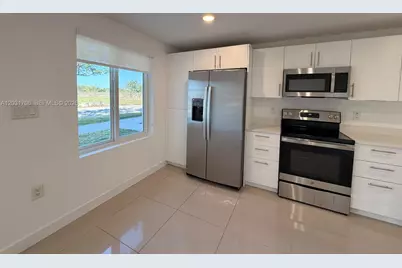 25823 SW 145th Ave #25823, Homestead, FL 33032 - Photo 8
