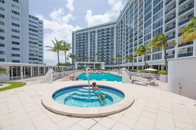 10275 Collins Ave #905, Bal Harbour, FL 33154 - Photo 32