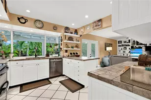 18920 SW 92nd Ct, Cutler Bay, FL 33157 - Photo 10