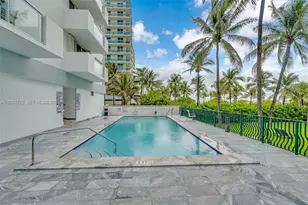 9195 Collins Ave, Surfside, FL 33154 - Photo 4