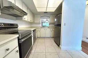 8982 W Sample Rd, Coral Springs, FL 33065 - Photo 6