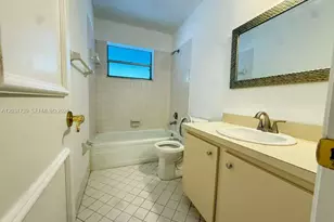 8982 W Sample Rd, Coral Springs, FL 33065 - Photo 16