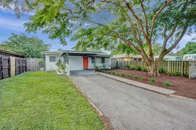 1605 NW 7th Ter, Fort Lauderdale, FL 33311 - Photo 2