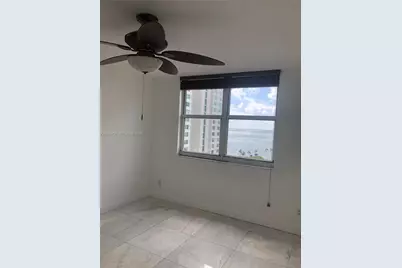 770 Claughton Island Dr #1504, Miami, FL 33131 - Photo 18