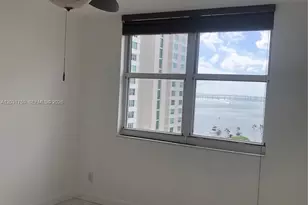770 Claughton Island Dr, Miami, FL 33131 - Photo 18