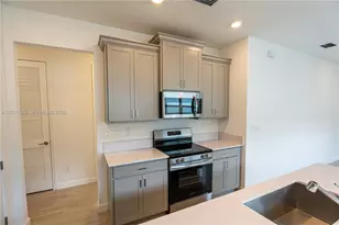 3506 Harborside Ave, Fort Pierce, FL 34946 - Photo 8