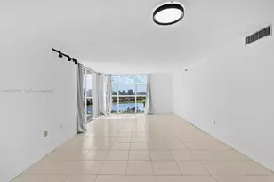 20505 E Country Club Dr, Aventura, FL 33180 - Photo 6