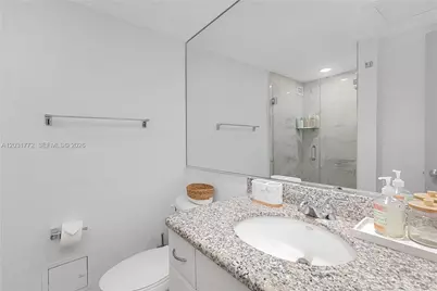 5600 Collins Ave #14R, Miami Beach, FL 33140 - Photo 18