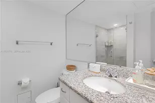 5600 Collins Ave, Miami Beach, FL 33140 - Photo 18