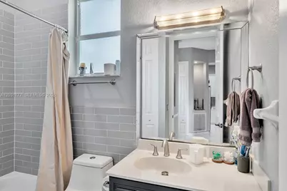 8908 NW 40th St, Coral Springs, FL 33065 - Photo 12