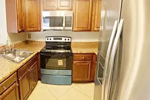 1548 SE Royal Green Cir, Port Saint Lucie, FL 34952 - Photo 4