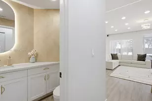 19185 NW 22nd St, Pembroke Pines, FL 33029 - Photo 26