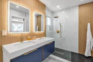 9650 SW 9th Ct, Pembroke Pines, FL 33025 - Photo 32