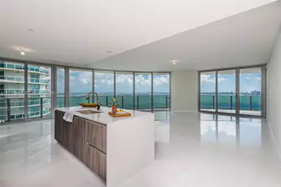 488 NE 18th St #1812, Miami, FL 33132 - Photo 2