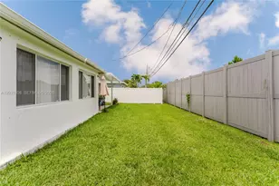 2604 NW 48th St, Tamarac, FL 33309 - Photo 10