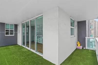 1250 S Miami Ave #1701, Miami, FL 33130 - Photo 22
