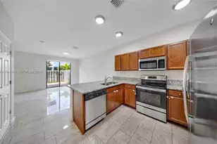 25272 SW 115th Ave, Homestead, FL 33032 - Photo 8