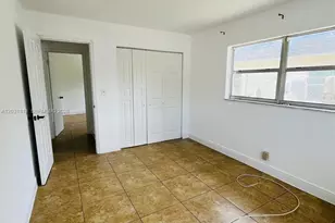 7701 SW 10th Ct, North Lauderdale, FL 33068 - Photo 8