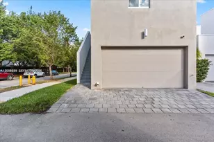6680 NW 102nd Path, Doral, FL 33178 - Photo 32