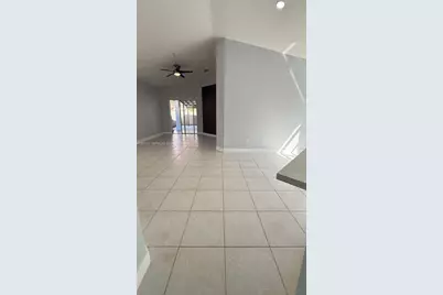2120 NE 37th Rd #1, Homestead, FL 33033 - Photo 16
