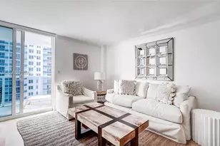 2401 Collins Ave, Miami Beach, FL 33140 - Photo 6