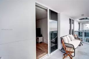 2401 Collins Ave, Miami Beach, FL 33140 - Photo 24
