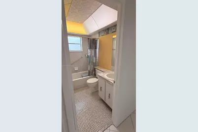 322 Piedmont G #322 G, Delray Beach, FL 33484 - Photo 18