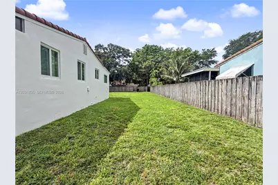 436 Lark Ave #n/a, Miami Springs, FL 33166 - Photo 14