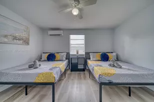 7622 SW 21st St, Miami, FL 33155 - Photo 12