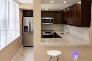 9420 Tangerine Pl, Davie, FL 33324 - Photo 14