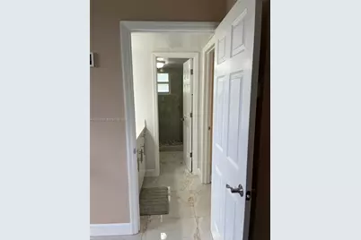 9420 Tangerine Pl #401, Davie, FL 33324 - Photo 10