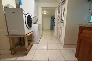 6318 SW 27th St, Miami, FL 33155 - Photo 12