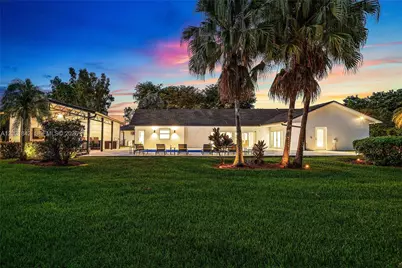 13900 Mustang Trl, Southwest Ranches, FL 33330 - Photo 20
