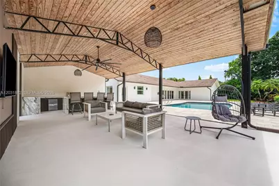 13900 Mustang Trl, Southwest Ranches, FL 33330 - Photo 16